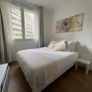 Cozy Studio Tour Eiffel Appartamento